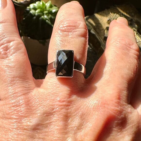 Sterling Silver Black Faceted Simulated Onyx Sterling Silver Ring Size 9 - Picture 6 of 7